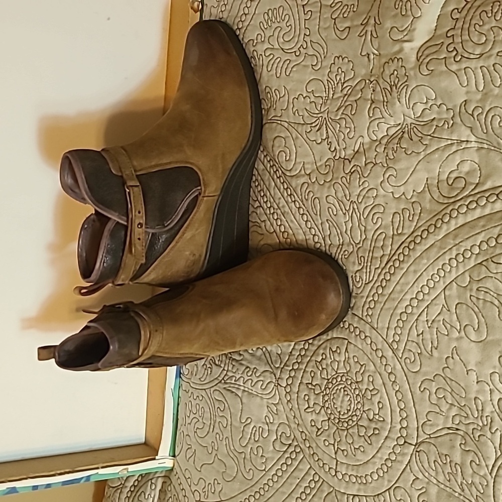 UGG Boots Womens 11 Meredith Lodge Wedge Booties Brown Leather Zip 1008017